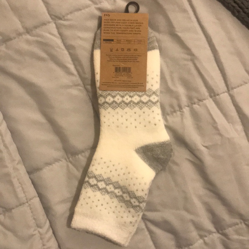 Cabin Socks - Picture 2 of 2